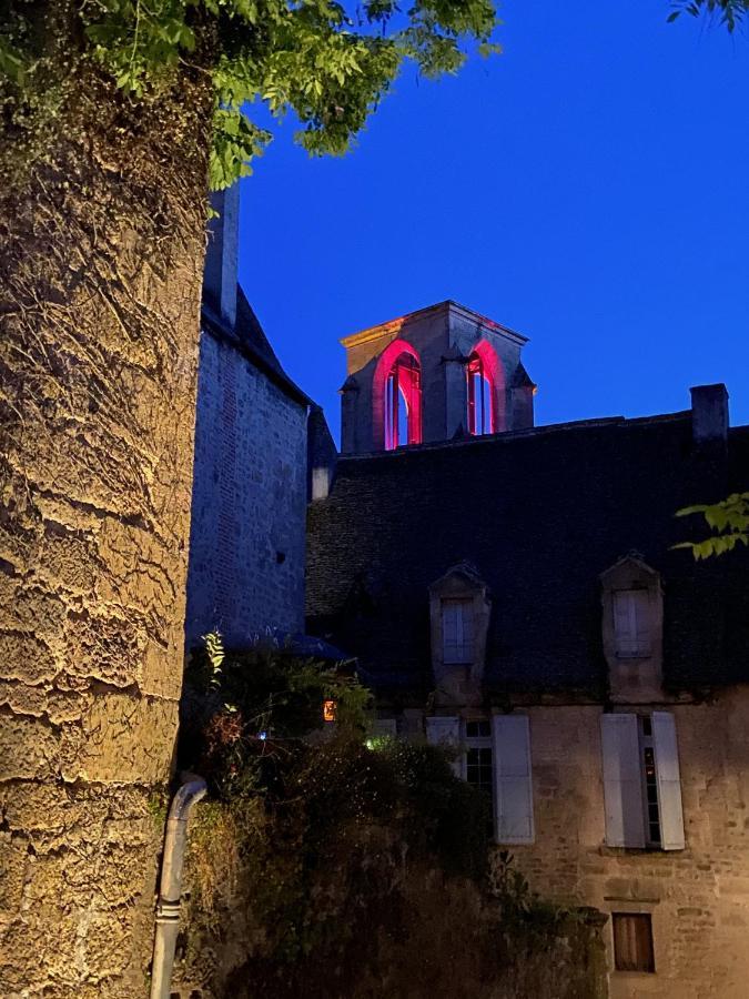Le Repaire - Lescapade-Medievale Sarlat Luaran gambar